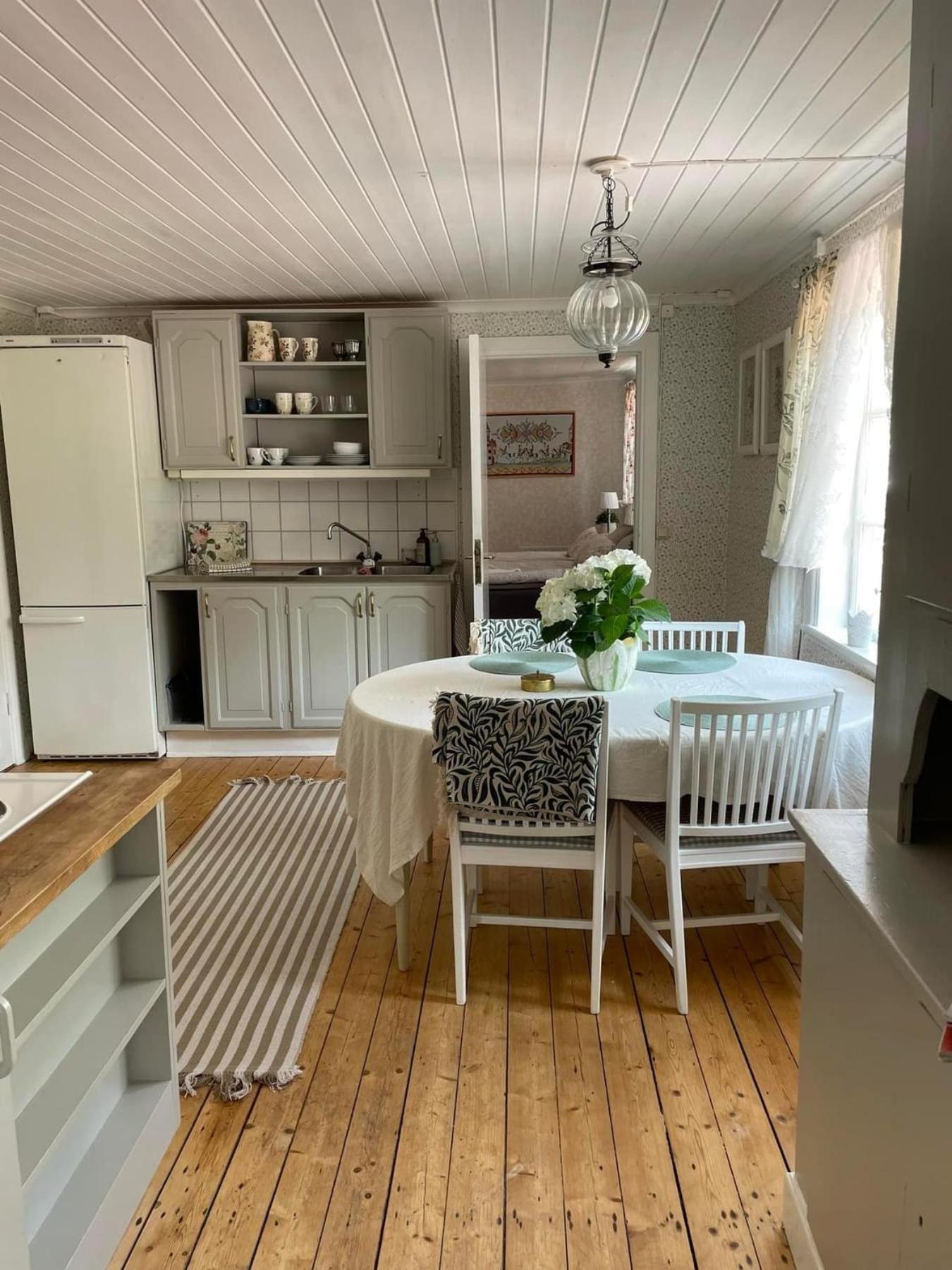 Baersta Bagarstugan Bnb Kolbäck エクステリア 写真