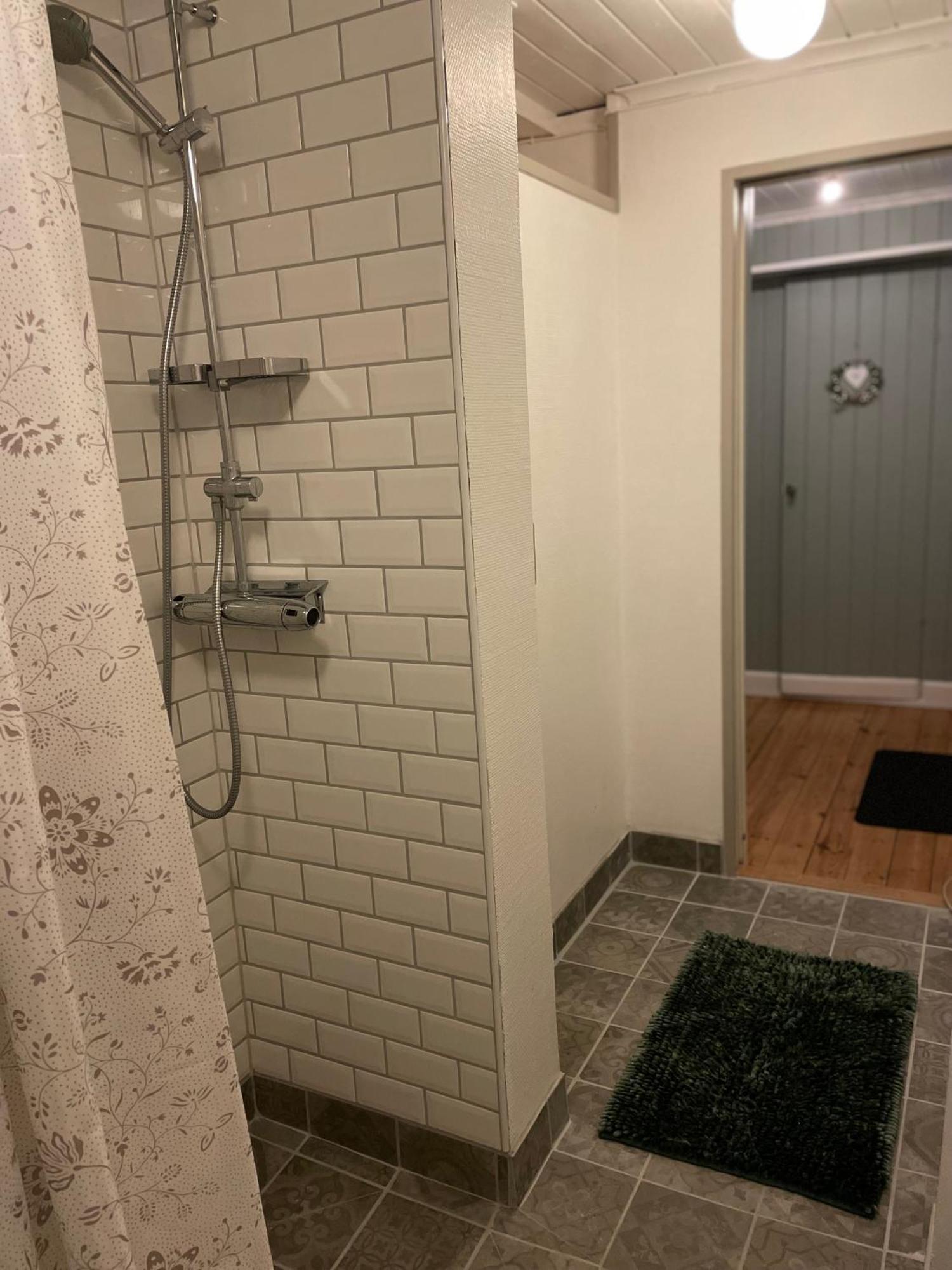 Baersta Bagarstugan Bnb Kolbäck エクステリア 写真